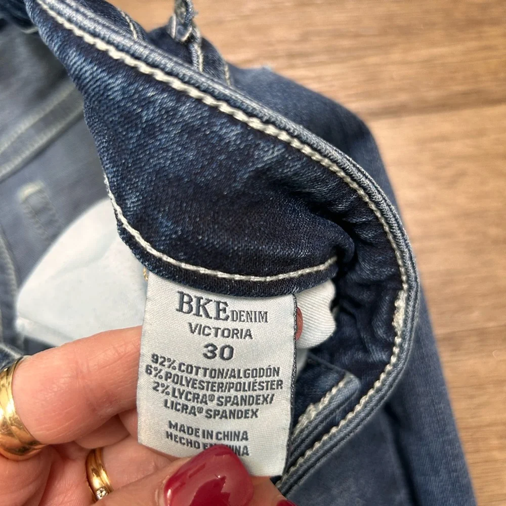 BKE Victoria Stretch Cropped Jeans Mid‎ Rise Women’s Size 30 waist